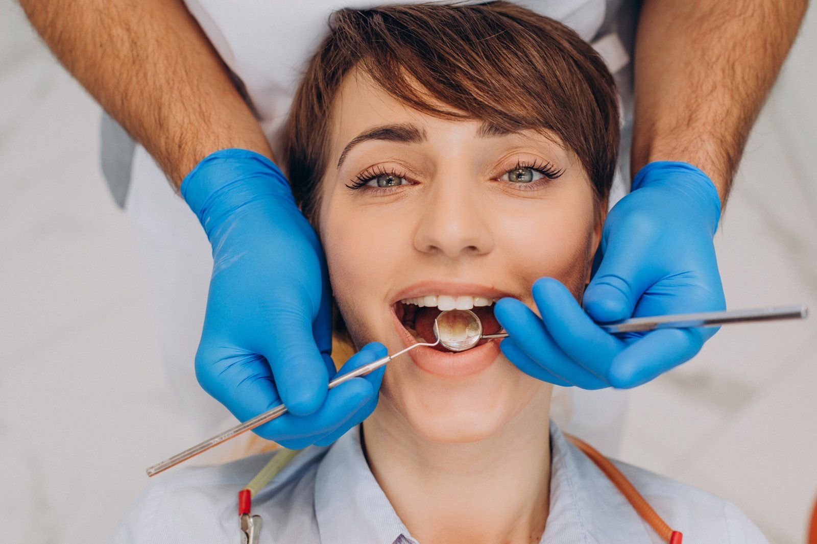 Comparison of permanent and temporary dental fillings.